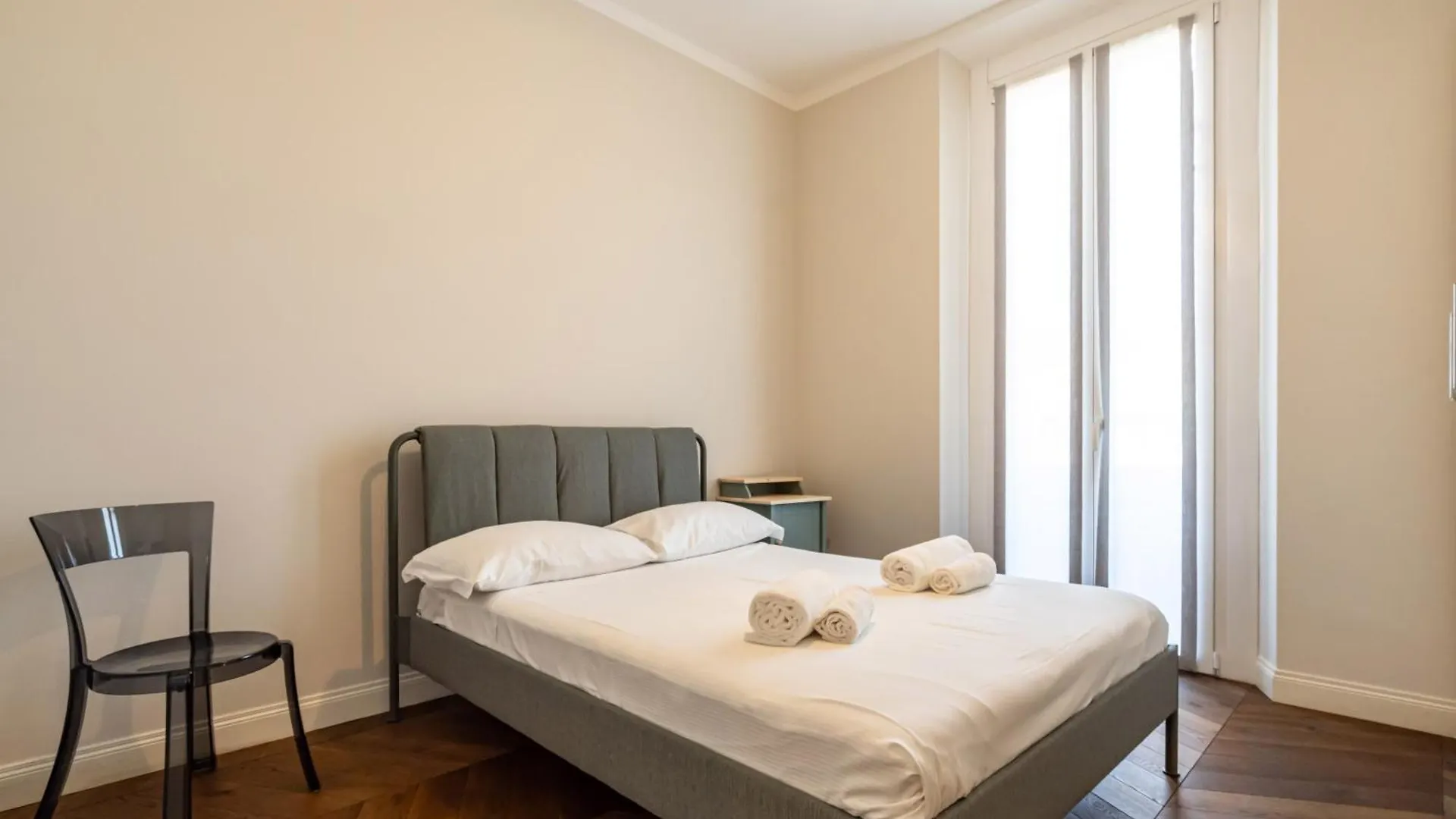 Citta Studi Elegant Huge Apartment Milan